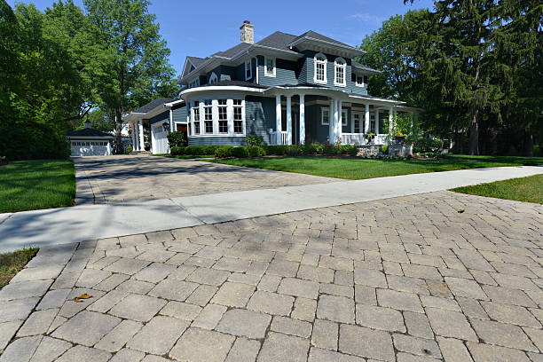 Best Best Driveway Pavers  in Richmond, MI