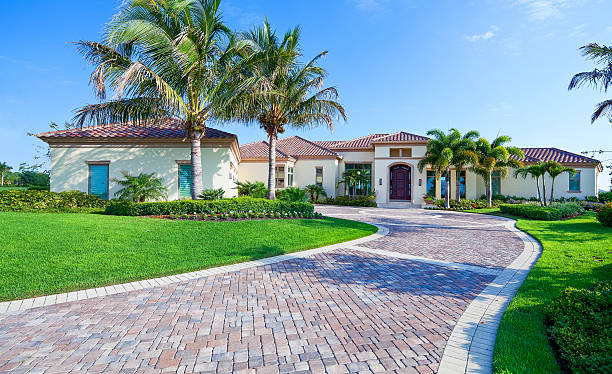 Best Professional Driveway Pavers  in Richmond, MI
